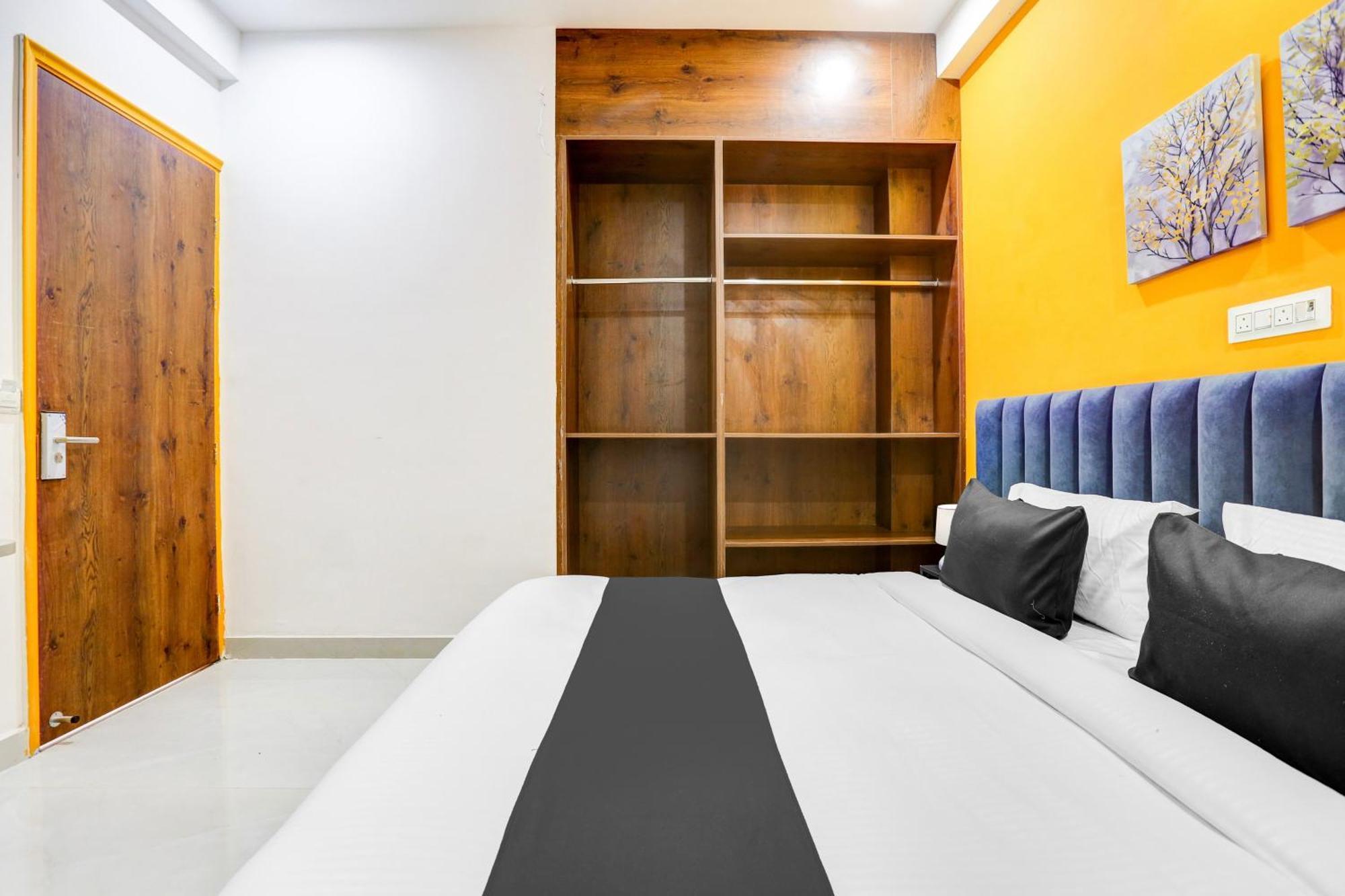Super Townhouse Sector 69 Gurgaon Hotel Екстериор снимка